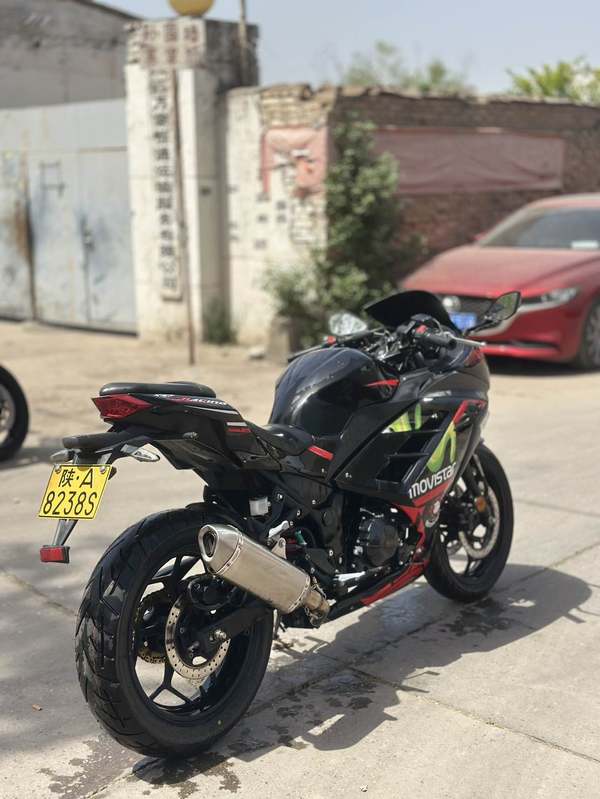 二手宝雕BD400RR