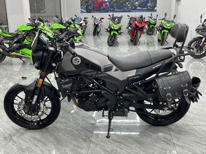二手贝纳利幼狮 Leoncino 250