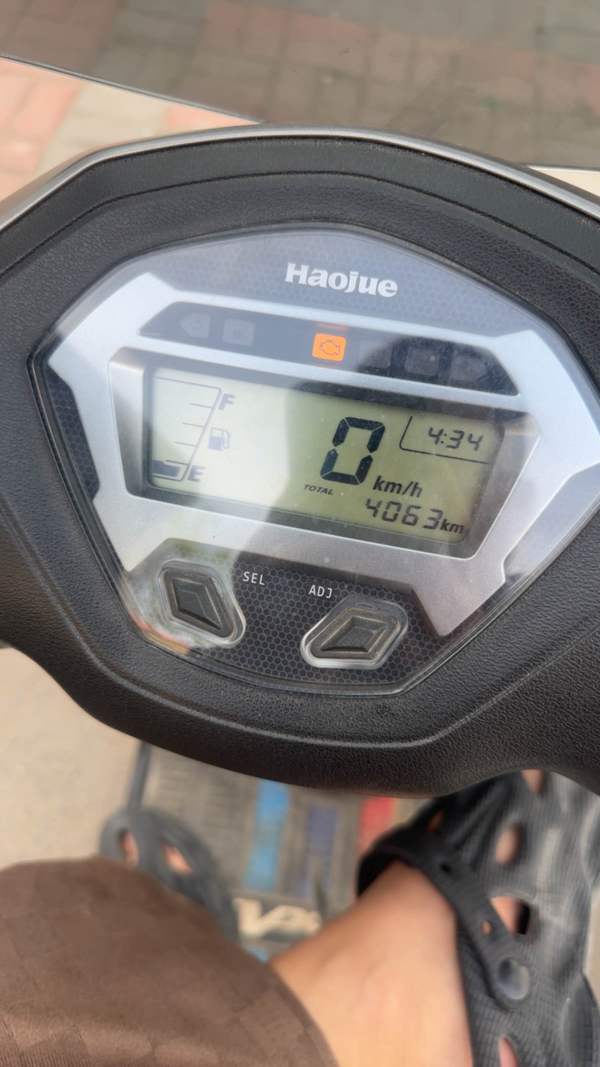 二手豪爵虎鲨VX125