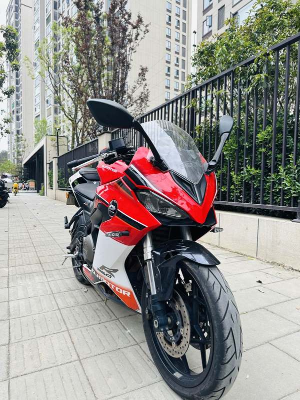 二手QJMOTOR赛350