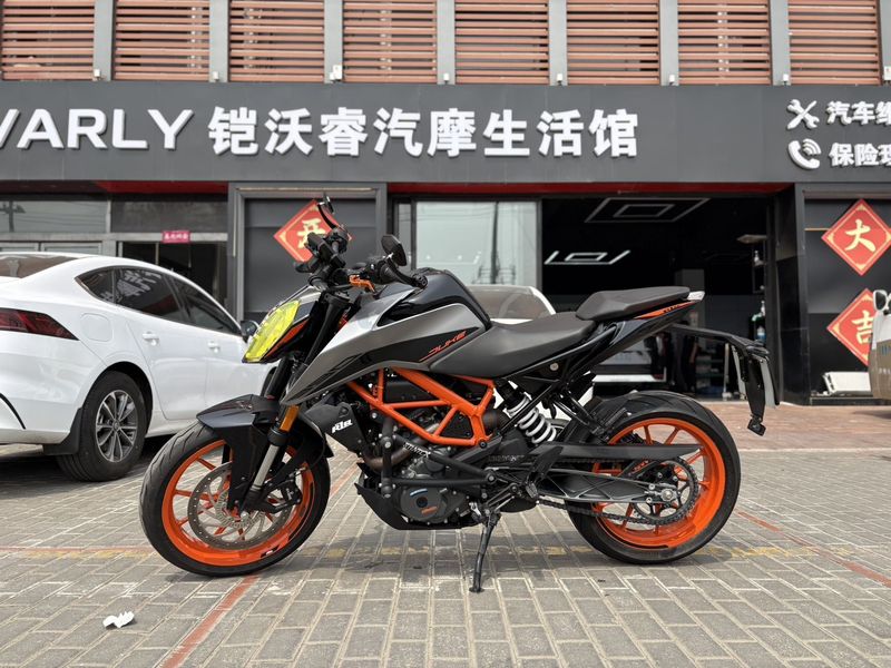 二手KTMR2R390 Duke