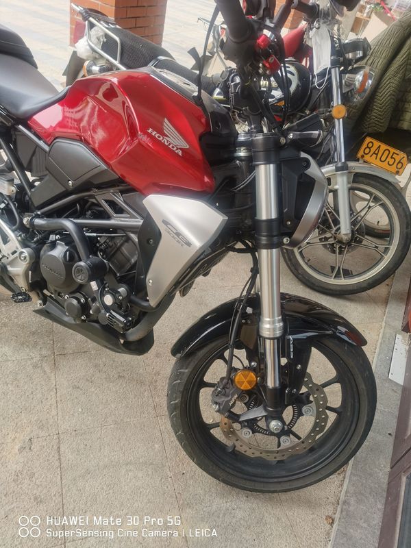 二手本田CB300R