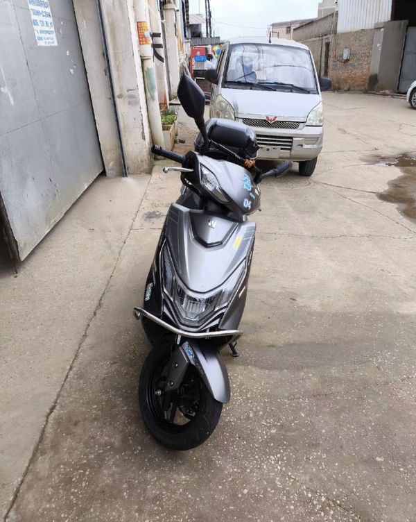 二手豪爵UCR125