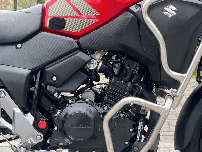 二手豪爵铃木DL250