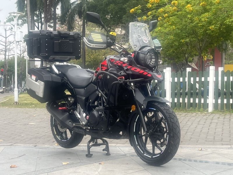 二手豪爵铃木DL250