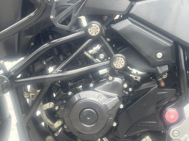 二手豪爵铃木DL250