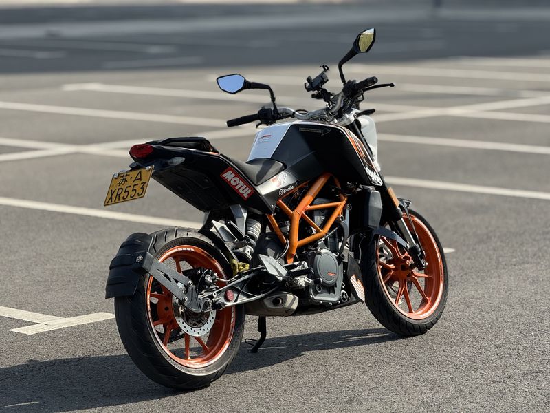 二手KTMR2R390 Duke