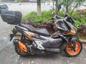 二手大阳V锐 ADV150