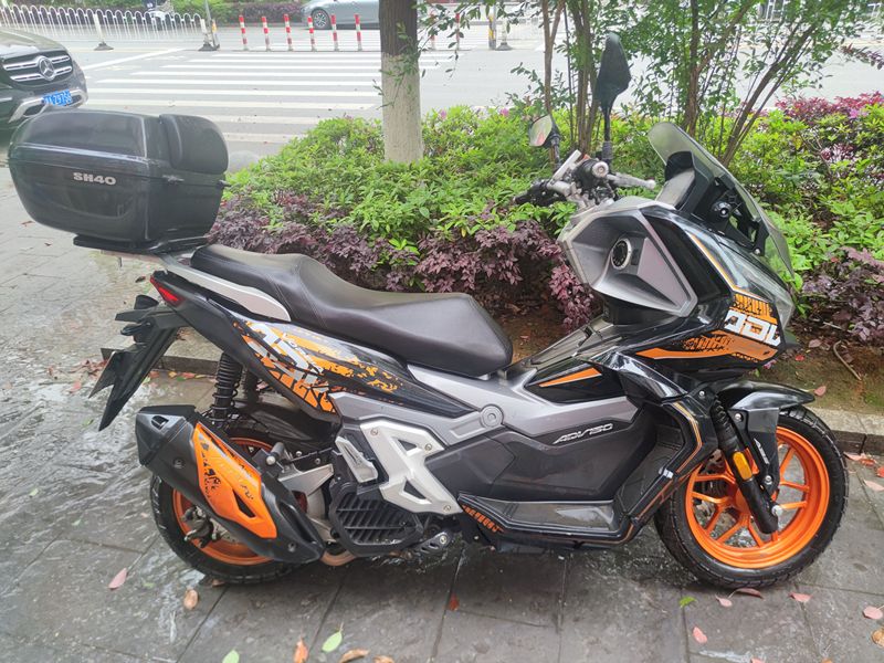 二手大阳V锐 ADV150
