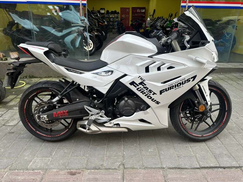二手赛科龙RC250