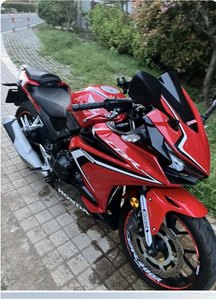 二手本田CBR400R