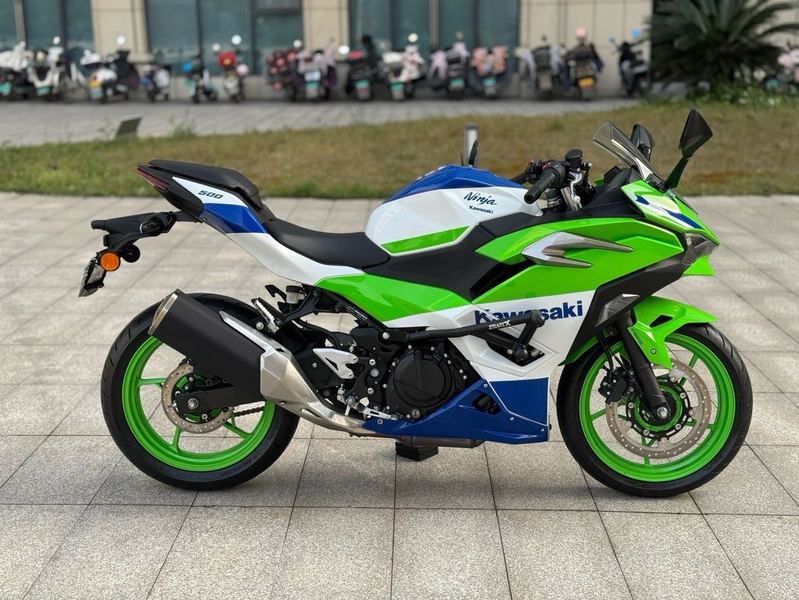 二手川崎Ninja 500