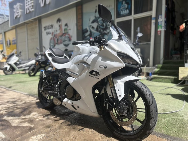 二手QJMOTOR赛250