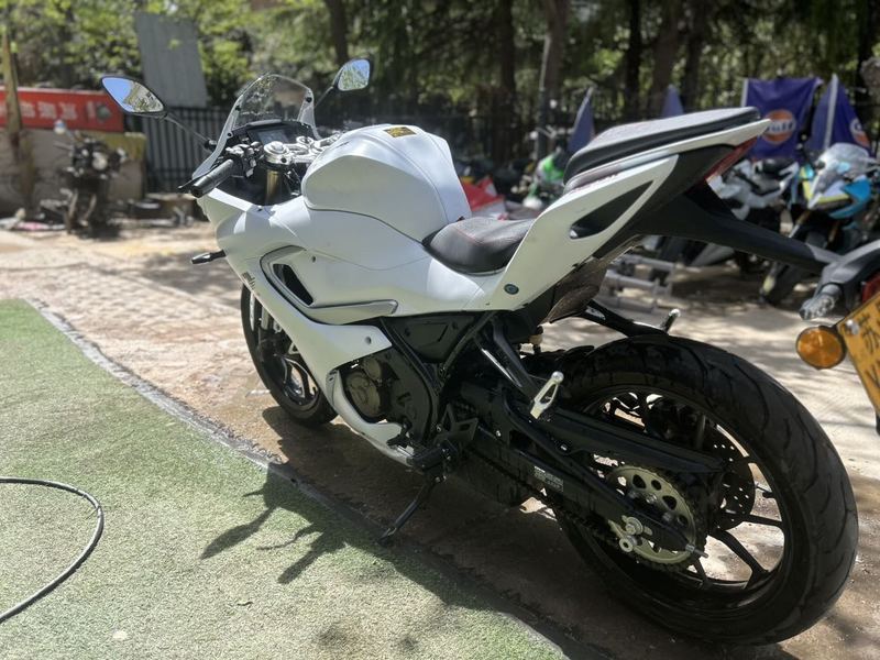 二手QJMOTOR赛250