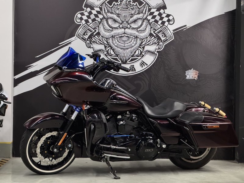 二手哈雷戴维森公路滑翔 Road Glide