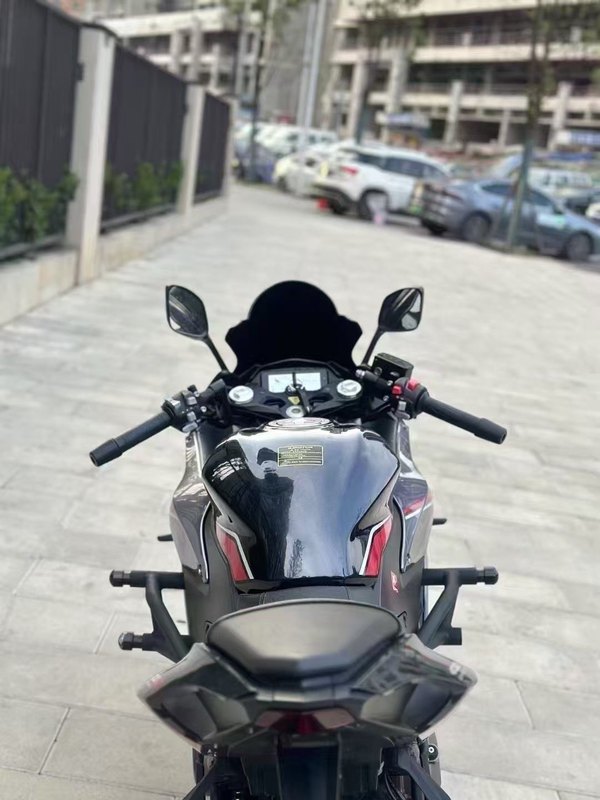 二手QJMOTOR赛400