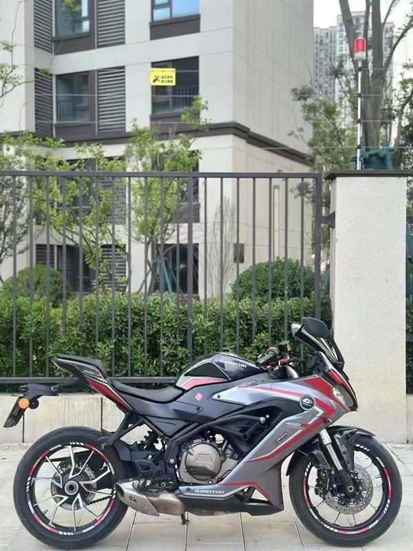 二手QJMOTOR赛400