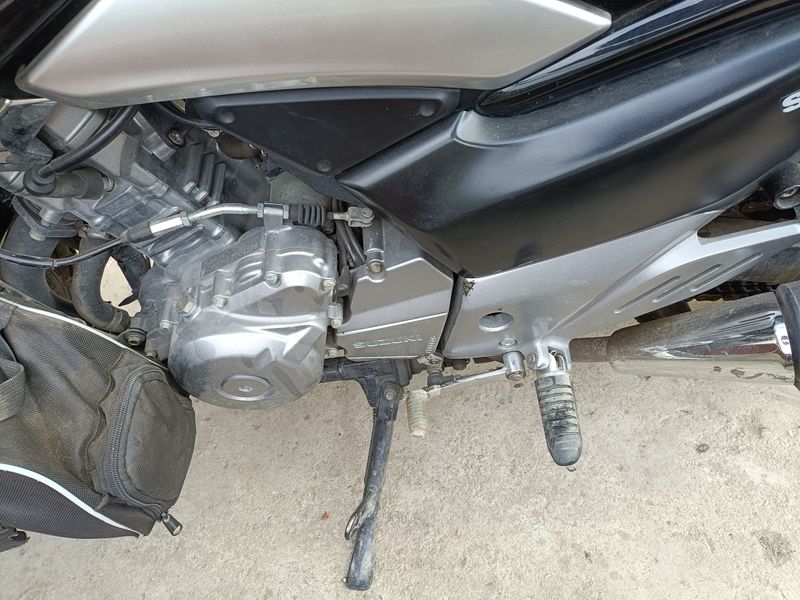 二手豪爵铃木骊驰 GW250