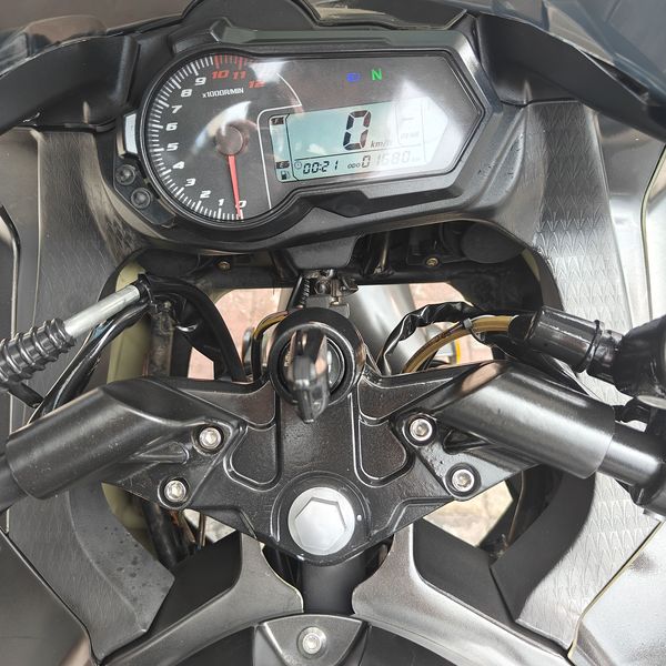 二手宝雕BD400RR