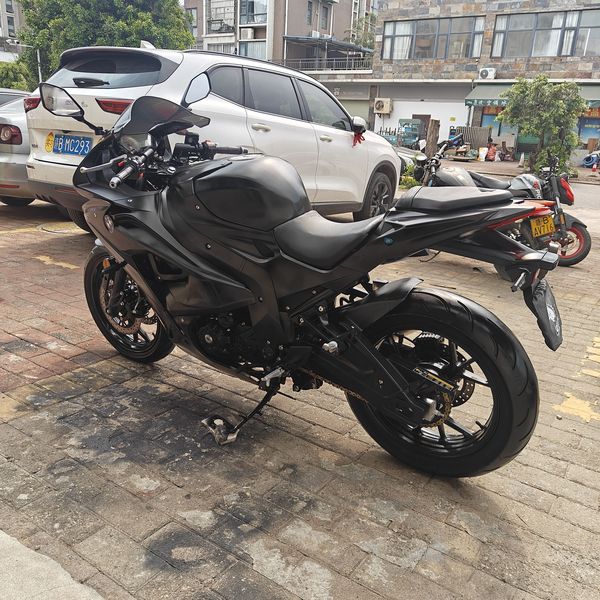 二手宝雕BD400RR