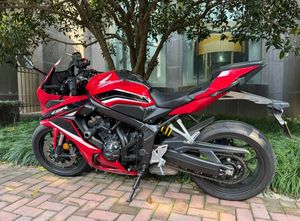 二手本田CBR650R