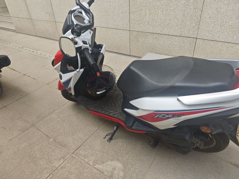 二手新大洲本田裂行 RX125Fi