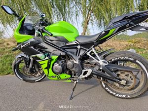 二手贝纳利龙卷风 Tornado 302R