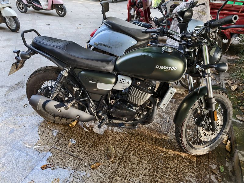 二手QJMOTOR逸250