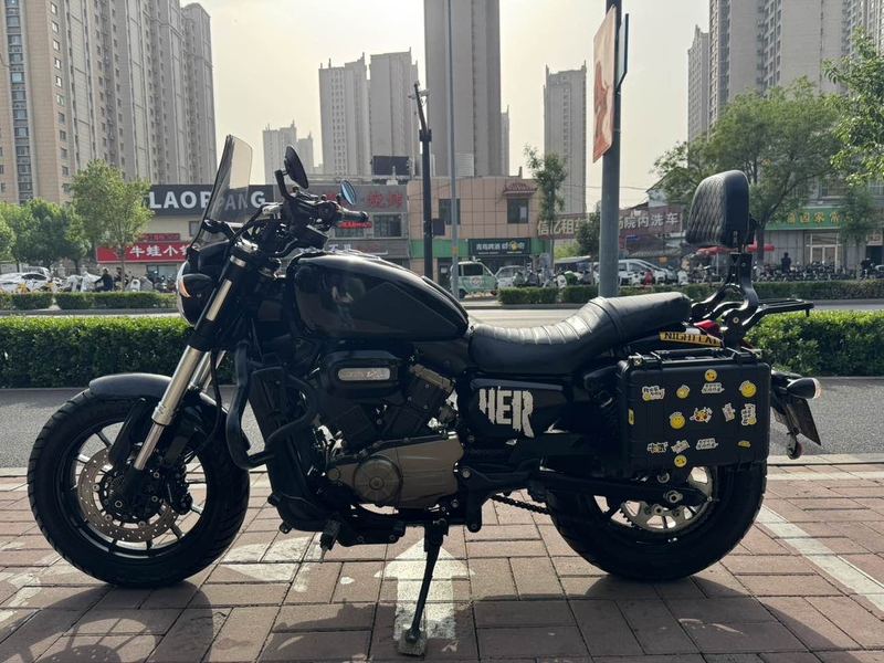 二手QJMOTOR闪300