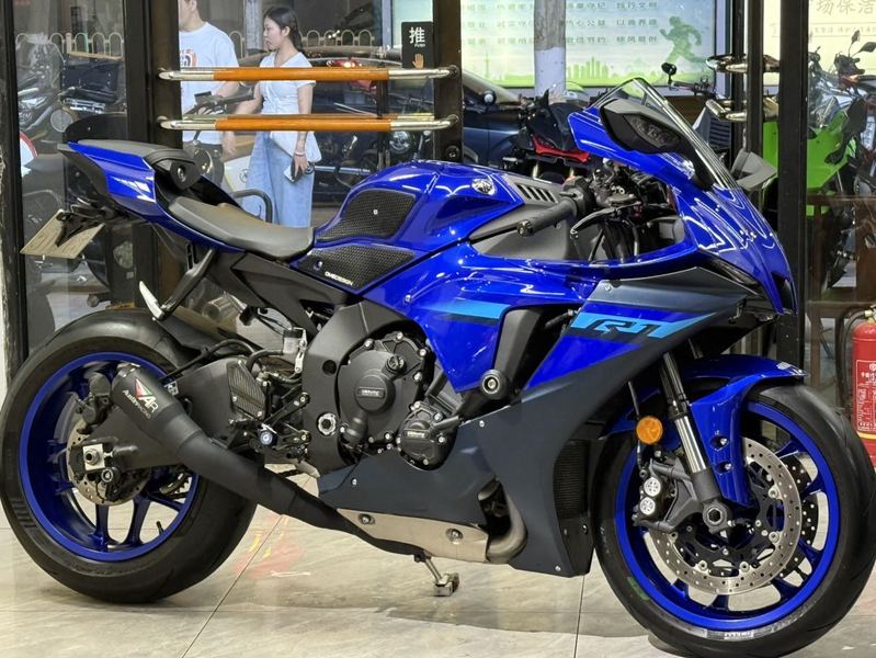 雅马哈YZF-R1二手摩托车_摩托范