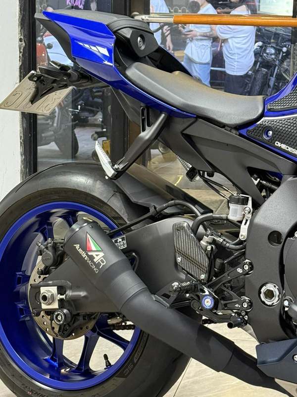 二手雅马哈YZF-R1