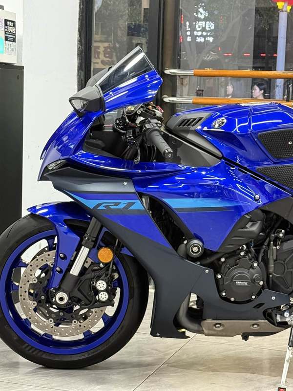 二手雅马哈YZF-R1