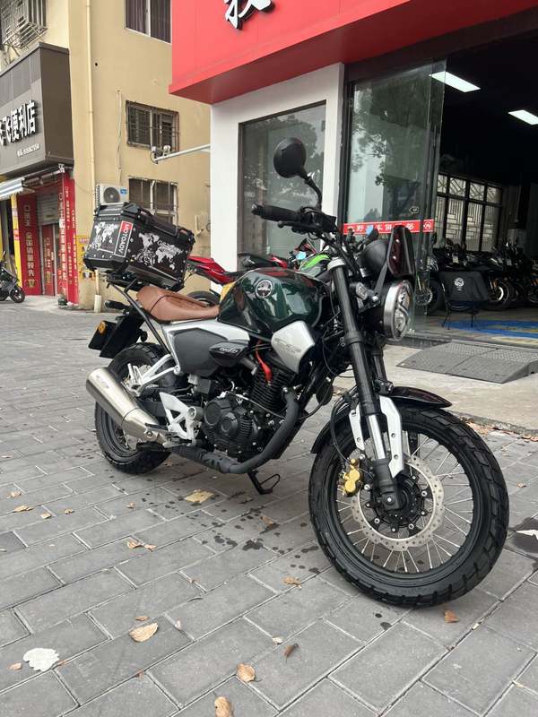 二手五羊本田鸷道 CB190SS