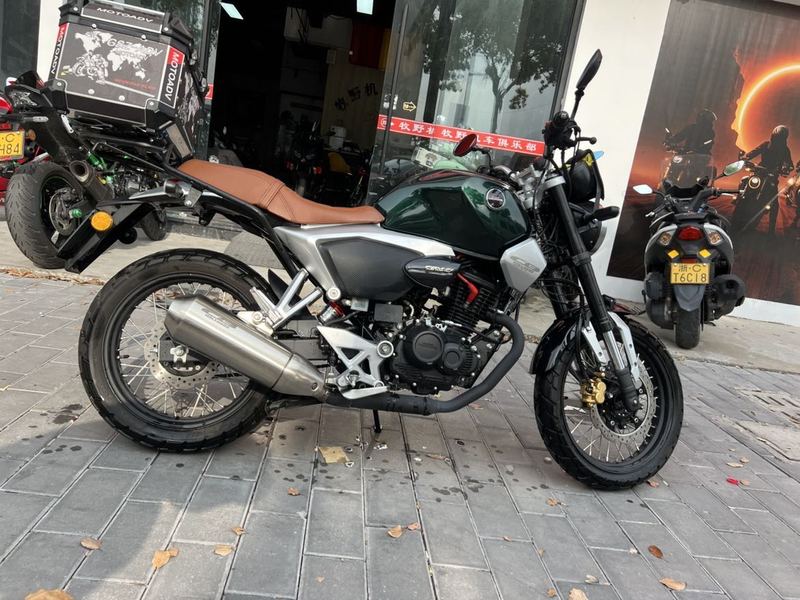二手五羊本田鸷道 CB190SS