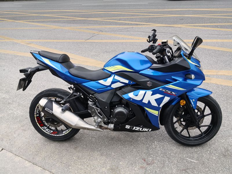 二手豪爵铃木GSX250R