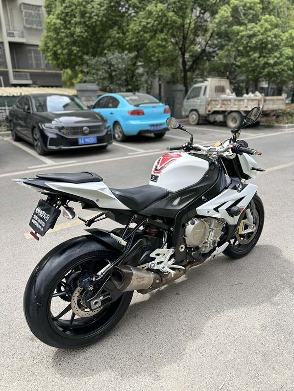 二手宝马S 1000 R