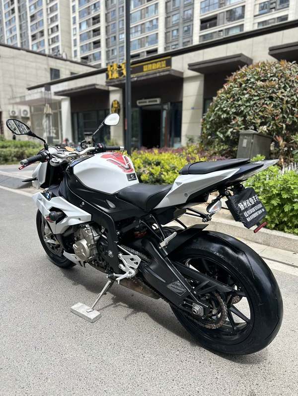 二手宝马S 1000 R