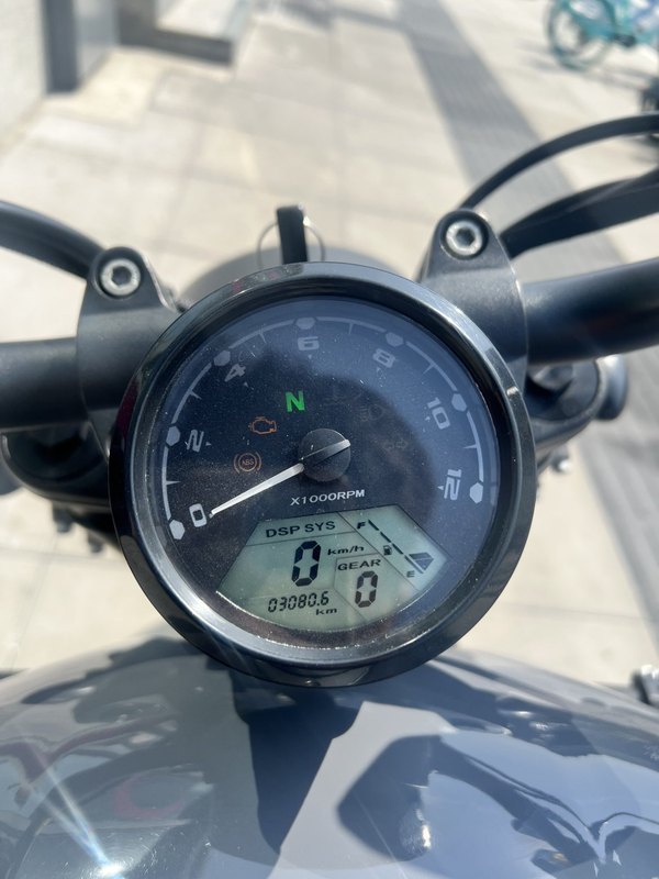 二手庄威V400