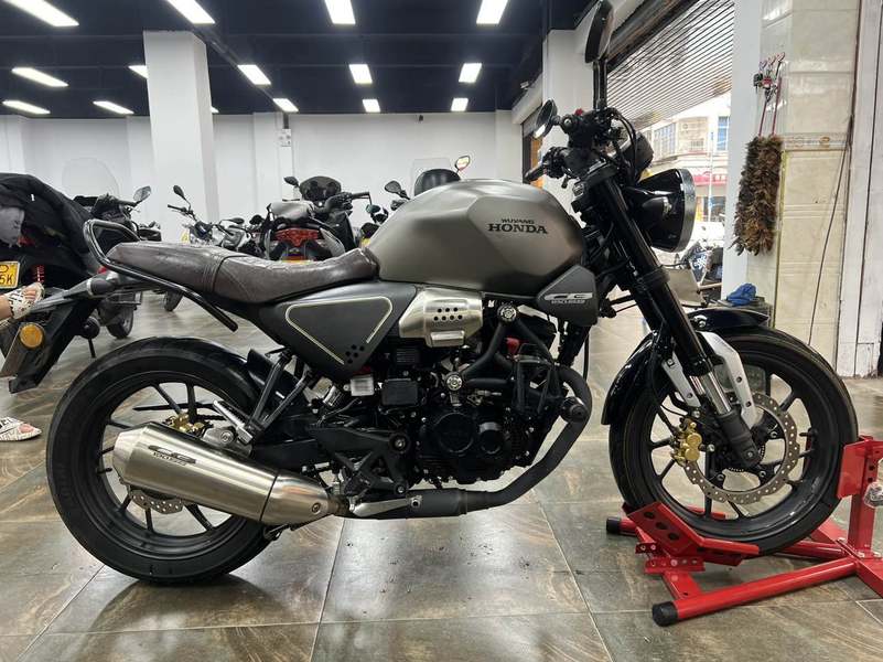 二手五羊本田鸷道 CB190SS