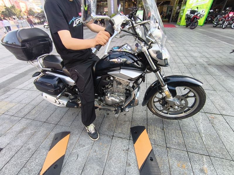 二手豪爵TR150ES
