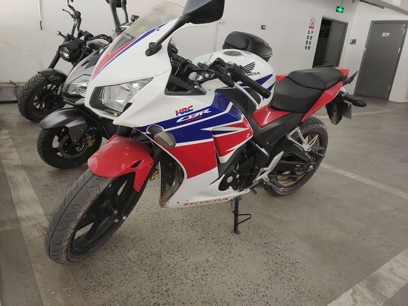 二手本田CBR300R