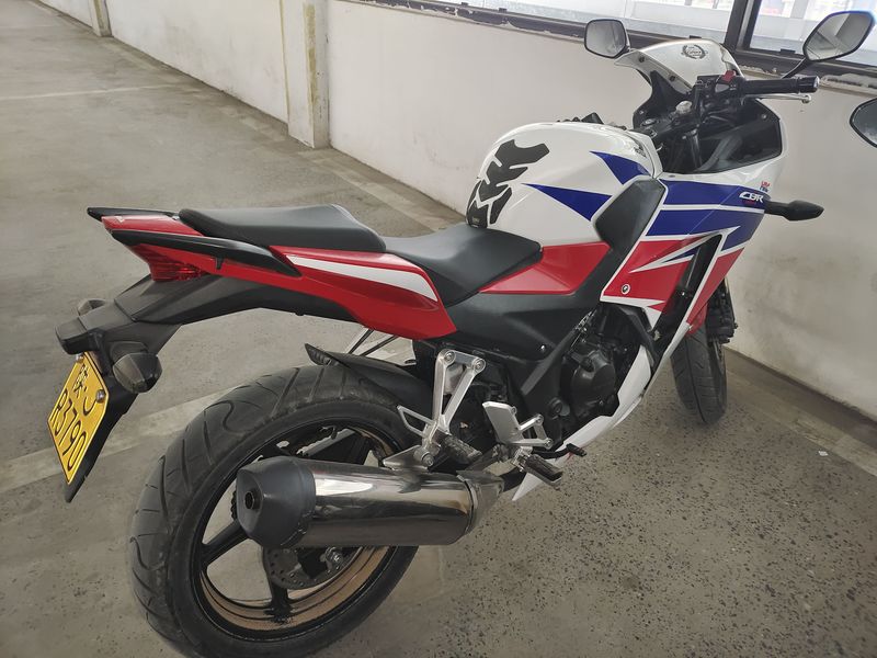 二手本田CBR300R