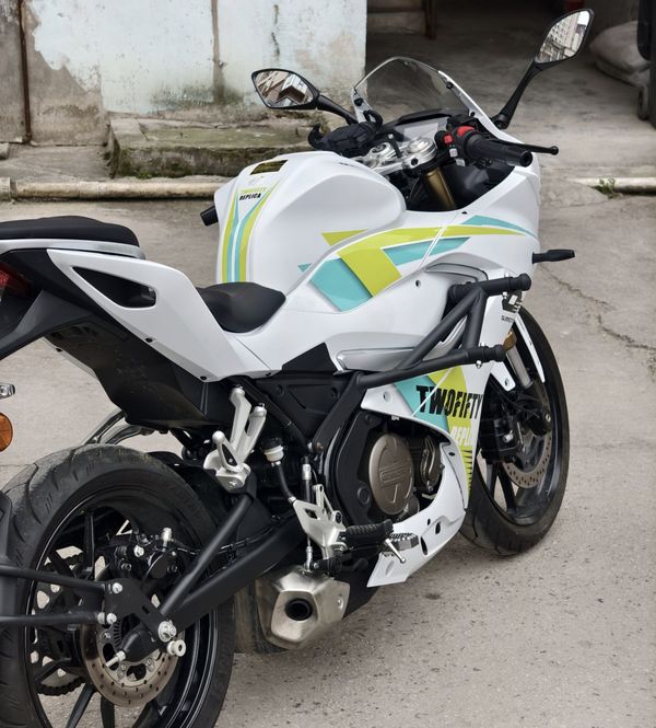 二手QJMOTOR赛250