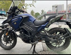 二手五羊本田猛鸷 CB190X