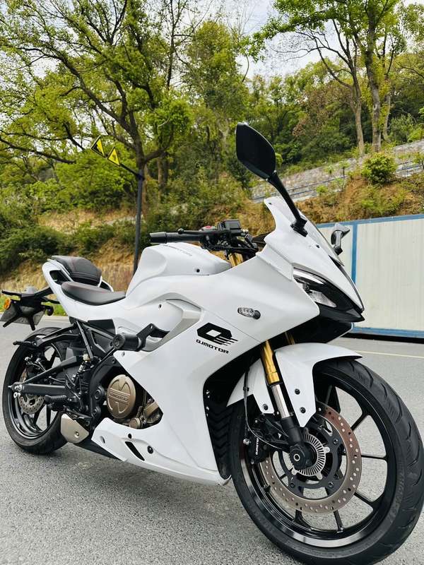 二手QJMOTOR赛250