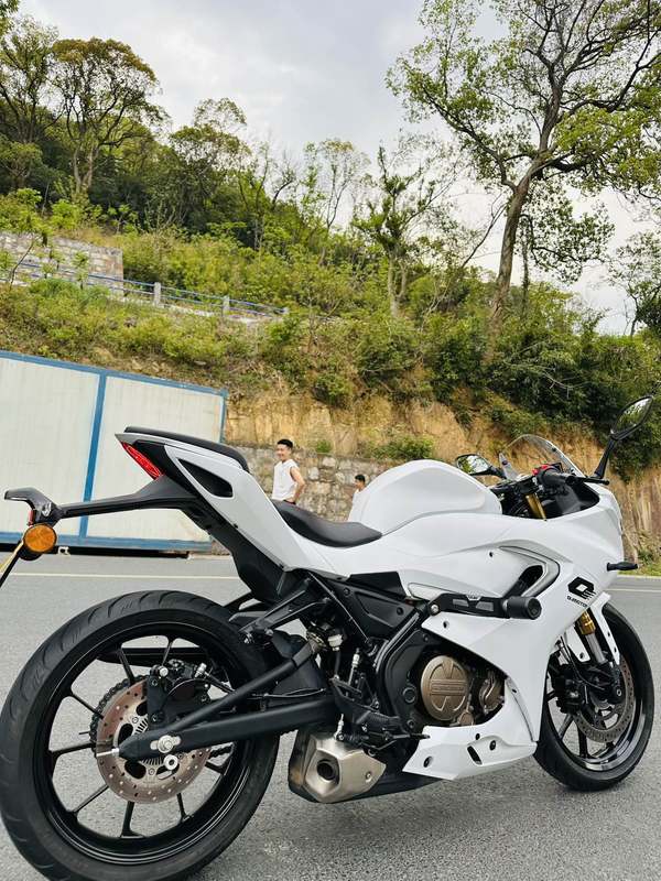 二手QJMOTOR赛250