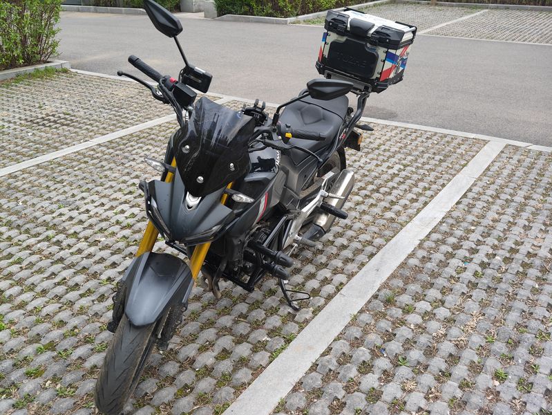 二手豪爵XCR300