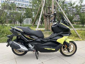 二手三阳哈士奇 Husky ADV300