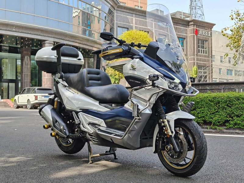 二手大阳V锐 ADV350