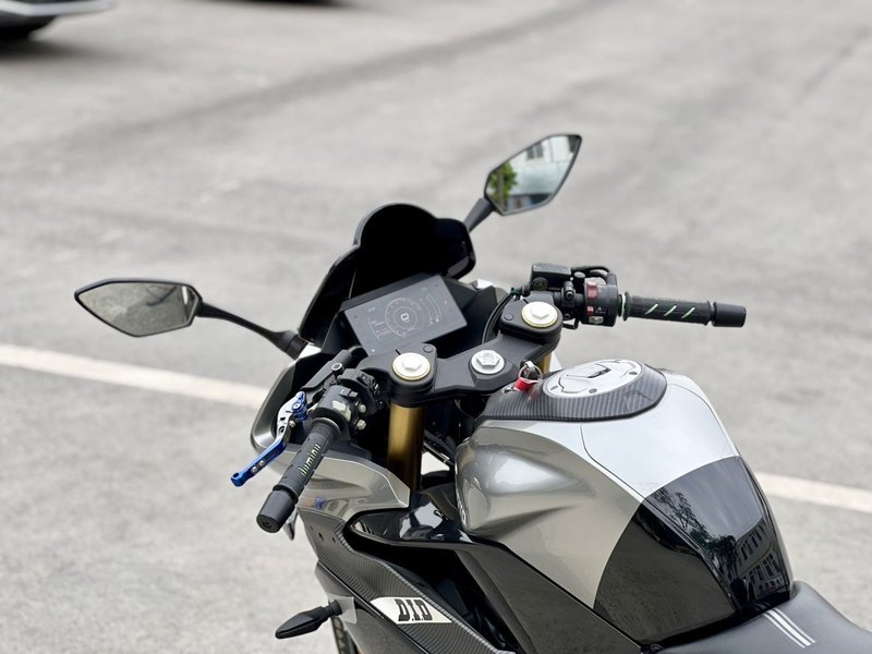 二手春风250SR
